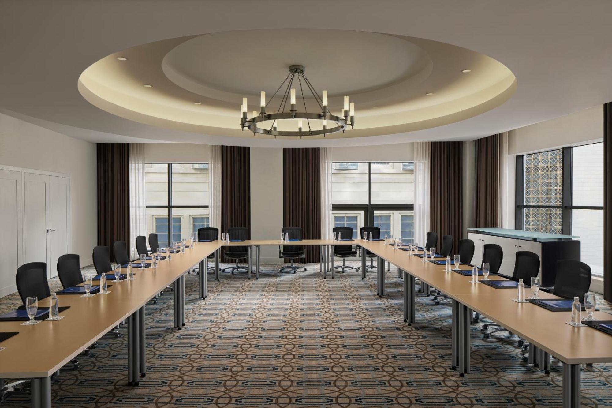 Hilton Hotel & Convention Jabal Omar Makkah Mecca Exterior foto U-shaped meeting room